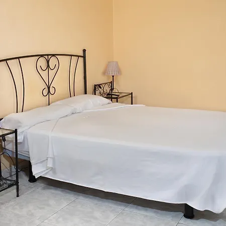 Tanausu Santa-Cruz de Ténérife