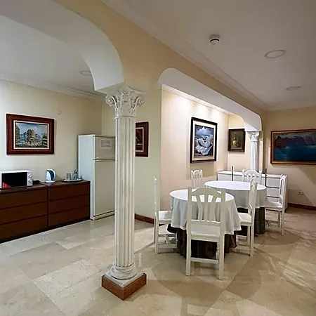 Hotel Tanausu 3*