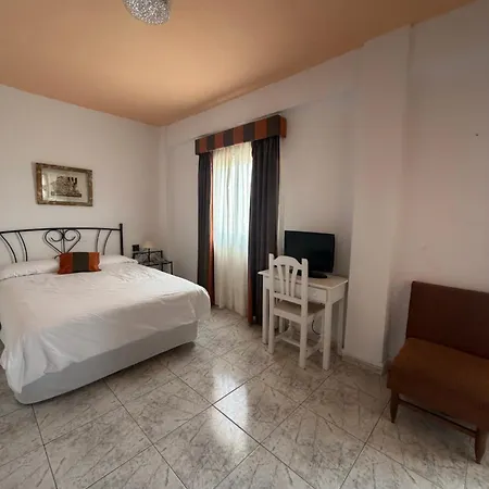 Tanausu Hotel Santa Cruz de Tenerife