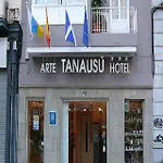 Szálloda Tanausu 3*