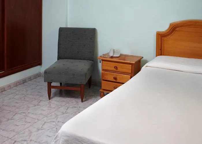 Tanausu Szálloda 3*